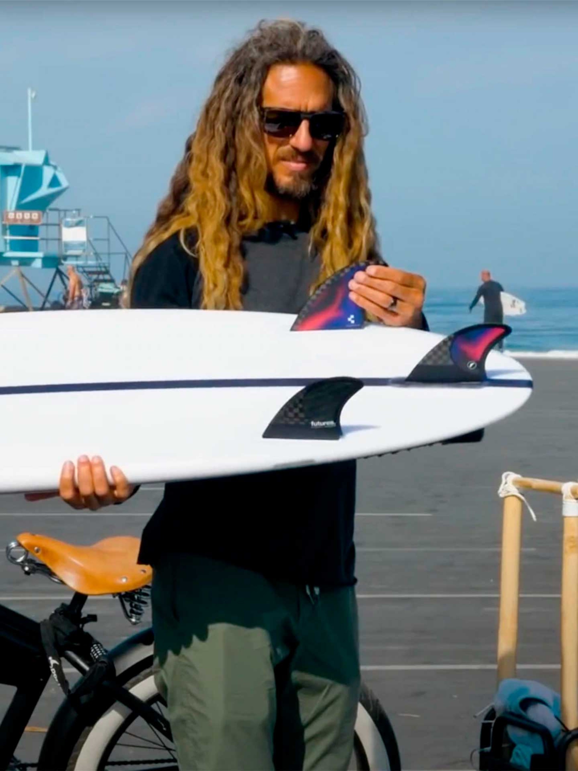 Futures Machado Pivot Blackstix Large Thruster Fins