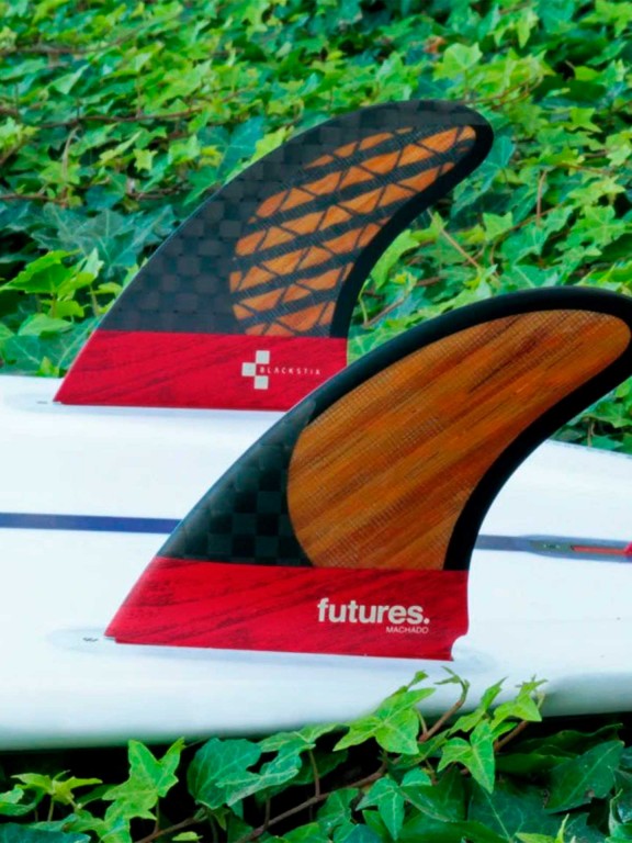 Quilhas Futures Machado Blackstix Medium Thruster Quilhas Futures Machado Blackstix Medium Thruster