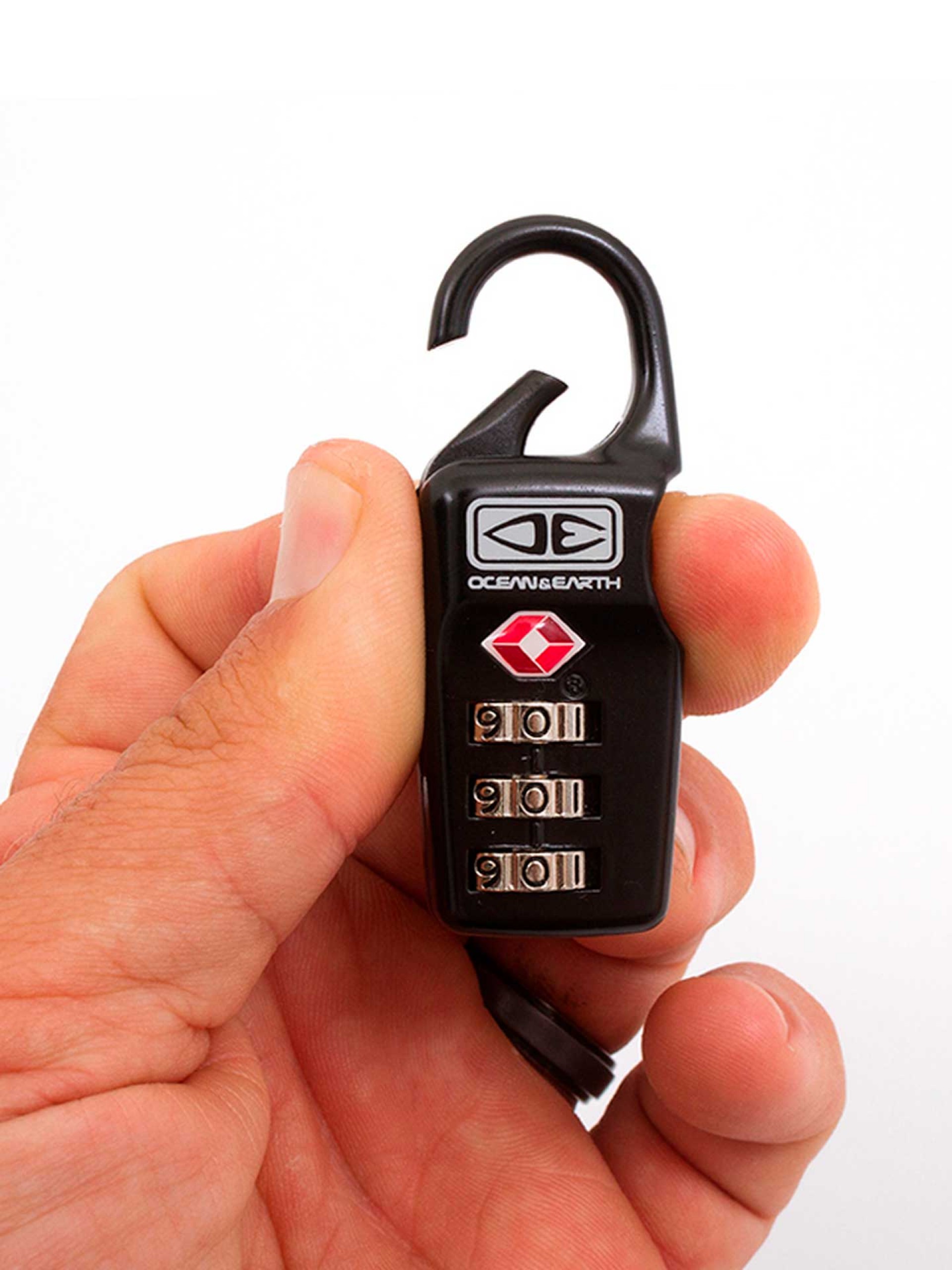 Ocean & Earth Travel Locker