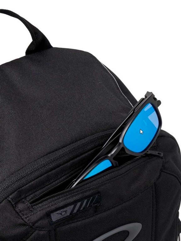 Mochila Oakley Enduro 2.0 25L Mochila Oakley Enduro 2.0 25L