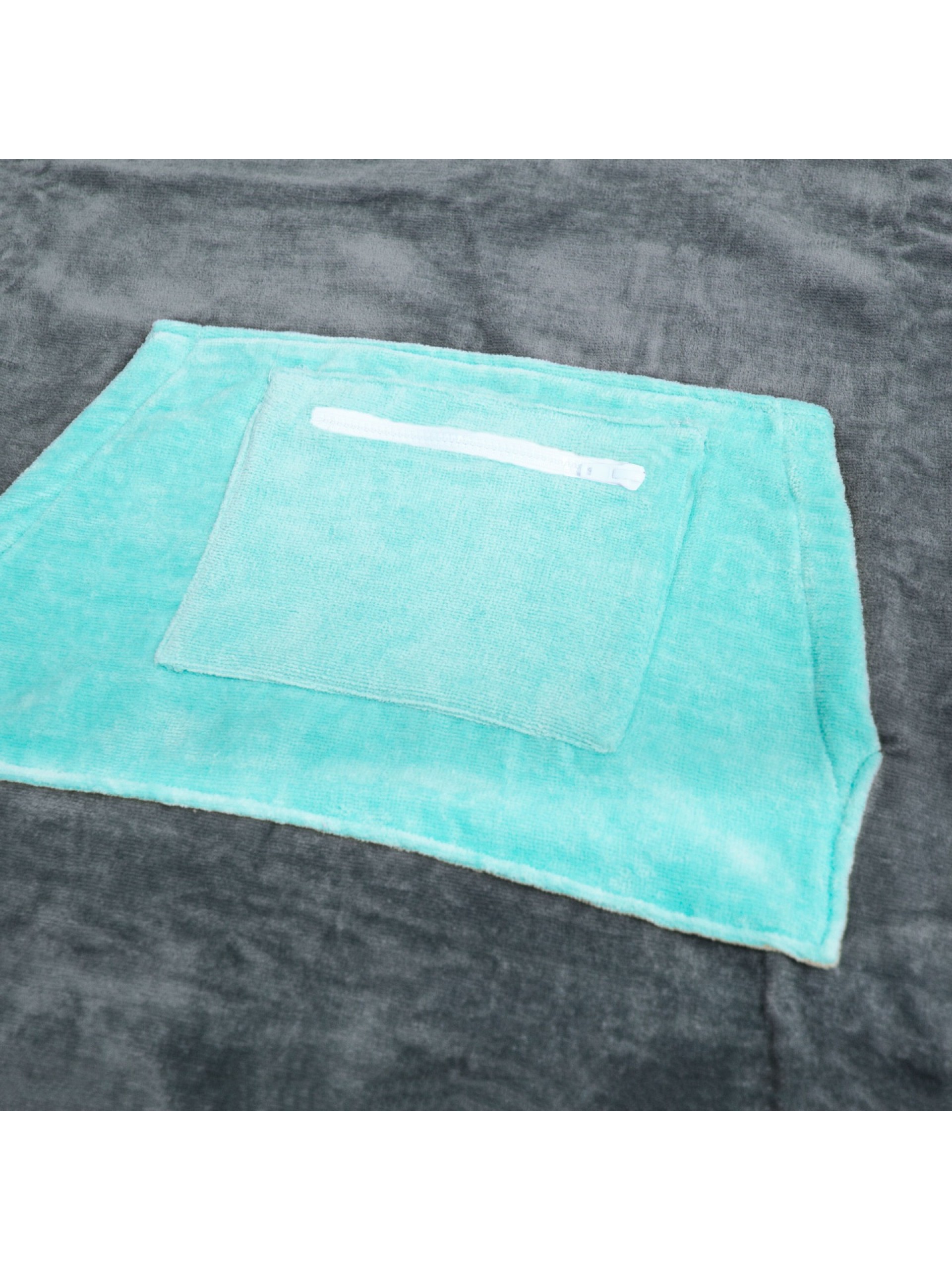 Ocean & Earth Ladies Day Dream Hooded Poncho