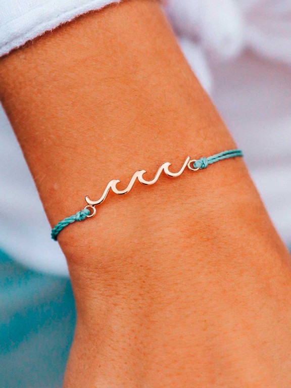 Pura Vida Delicate Wave Bracelet Pura Vida Delicate Wave Bracelet