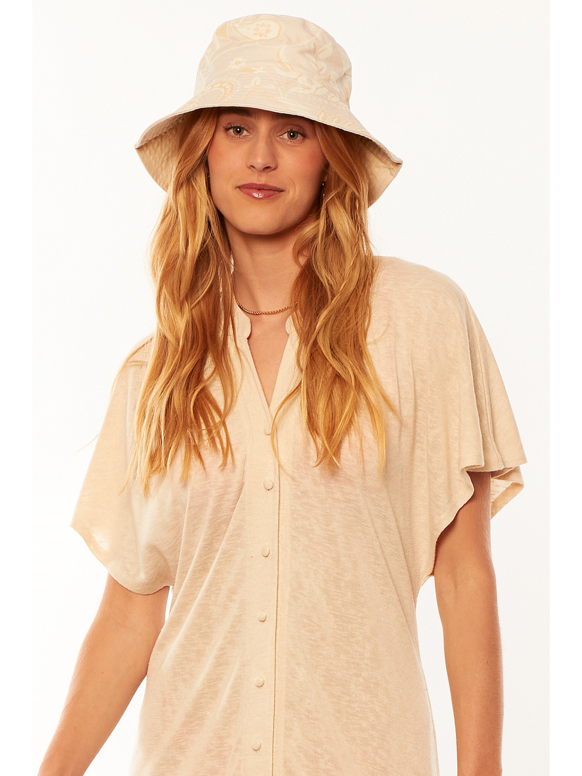 Amuse Daphine Bucket Hat
