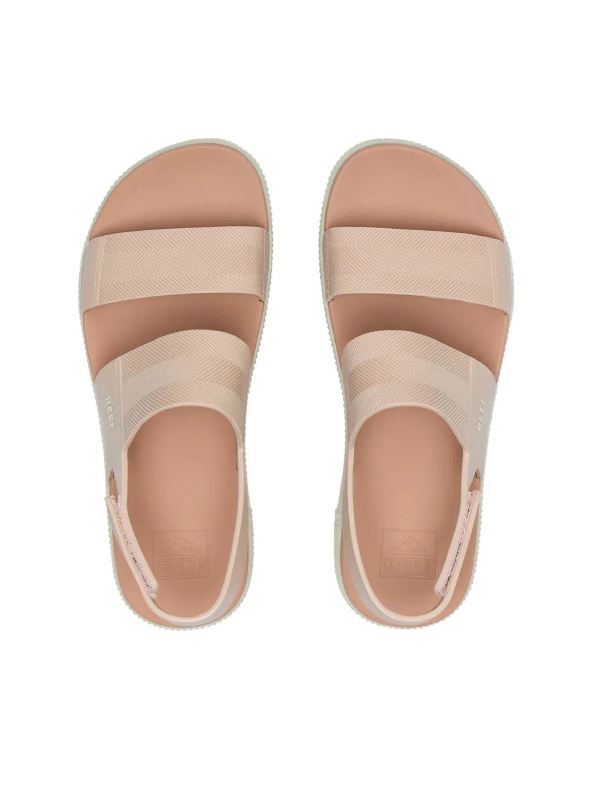 Chinelos Reef Water Vista Higher