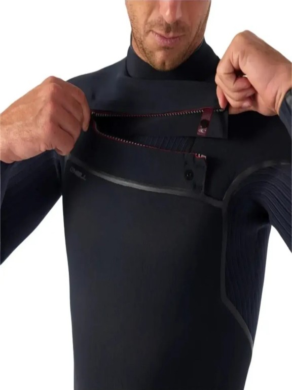 O'Neill Hyperfreak Fire 4/3+ Chest Zip Wetsuit O'Neill Hyperfreak Fire 4/3+ Chest Zip Wetsuit