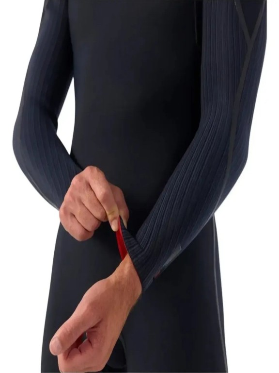 O'Neill Hyperfreak Fire 4/3+ Chest Zip Wetsuit O'Neill Hyperfreak Fire 4/3+ Chest Zip Wetsuit
